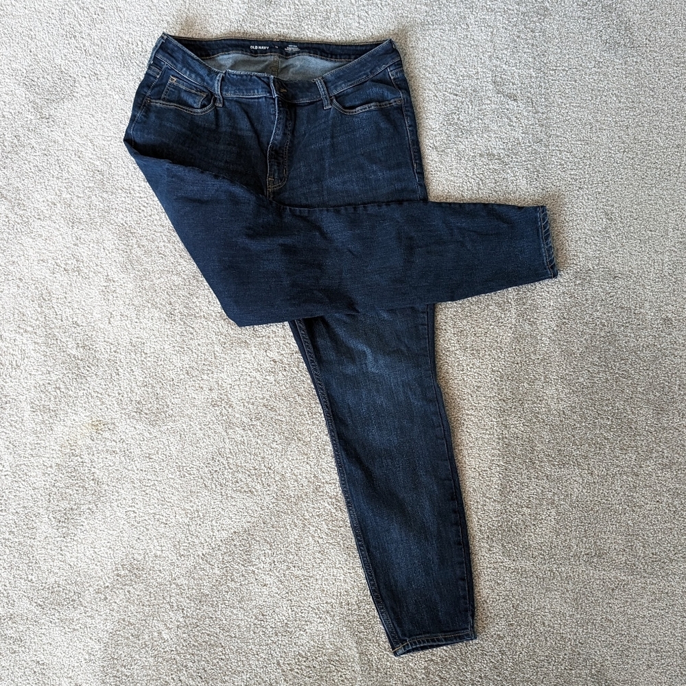 FINAL 🔥 Old Navy High-Rise Rockstar Super Skinny Jeans (Size 16)